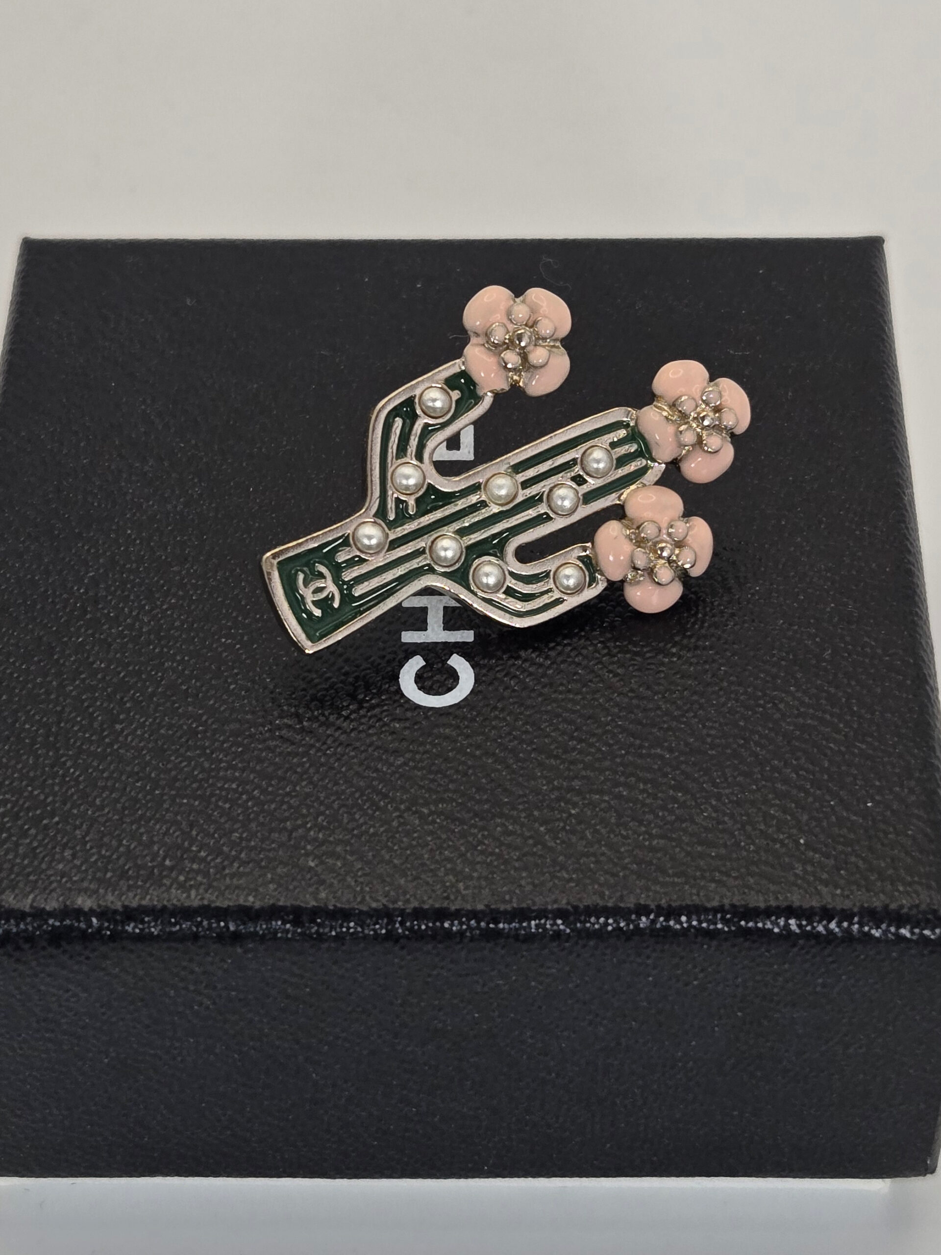 Chanel Flower Cactus Brooch B17C