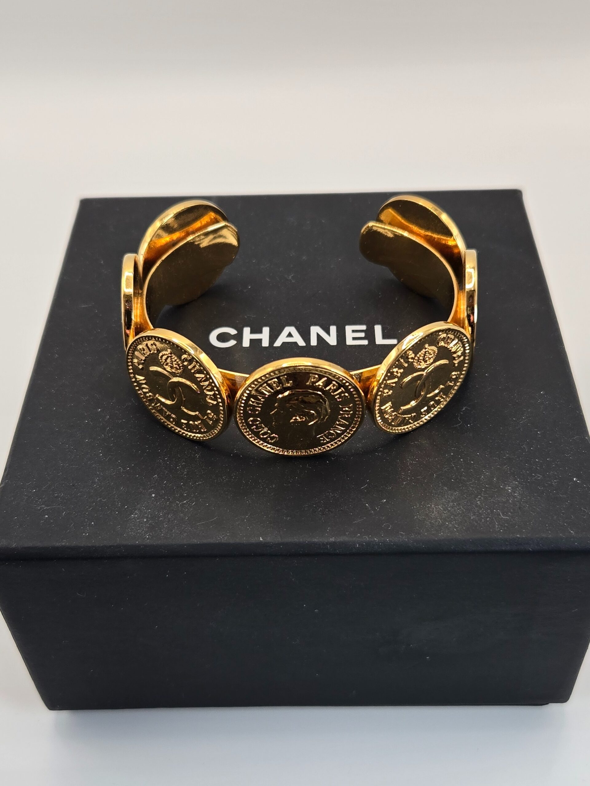 Chanel Gold Coin Bangle (90's)