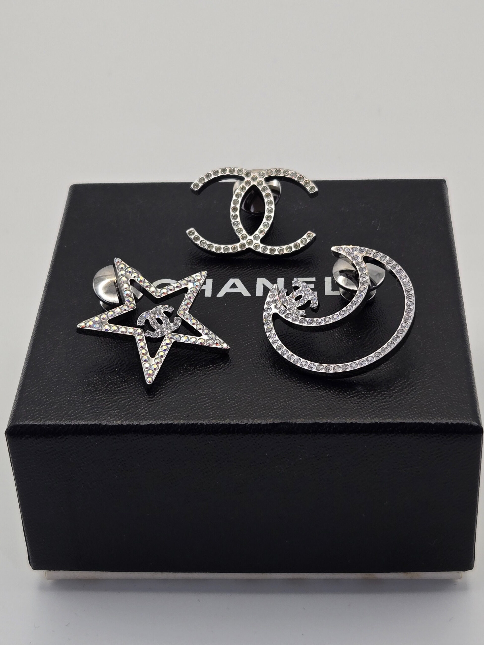 Chanel CC, Star, and Moon Pins B17K