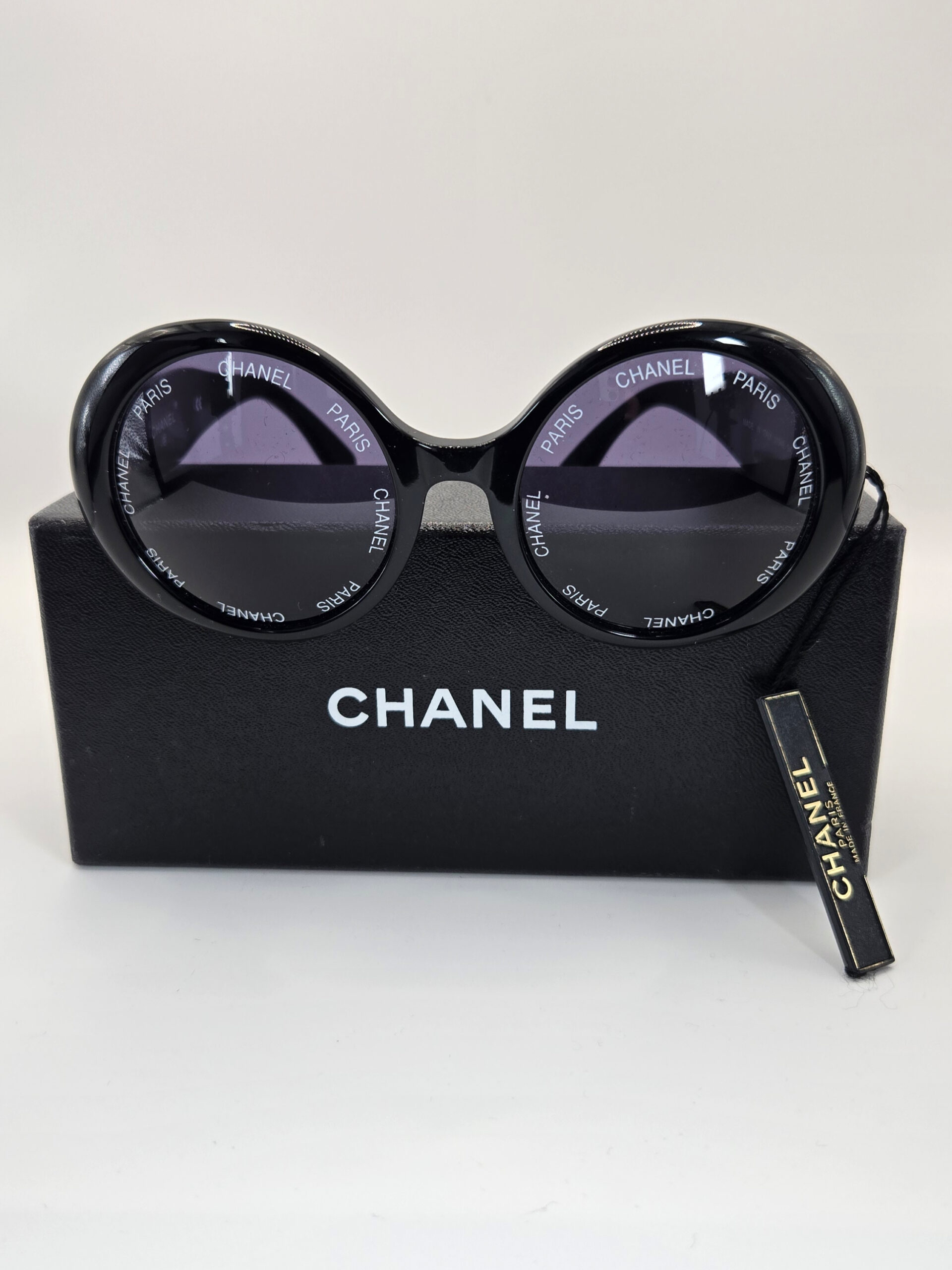 Chanel Vintage Sunglasses (Black)