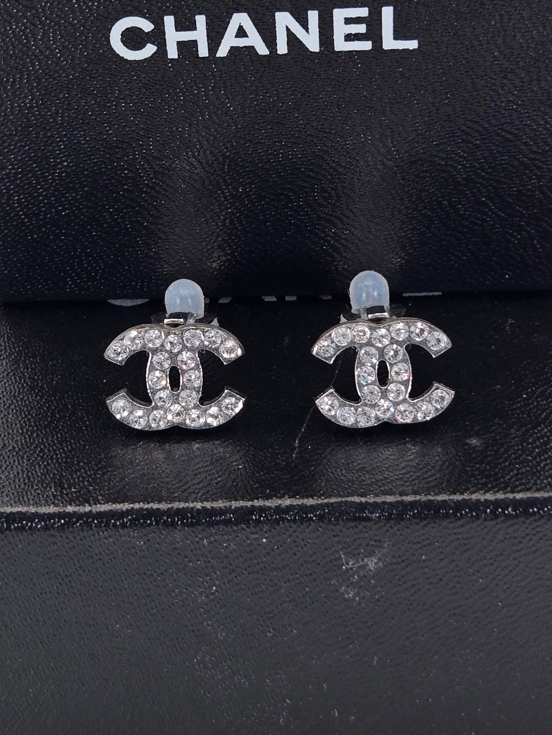 Chanel CC Earrings 06V