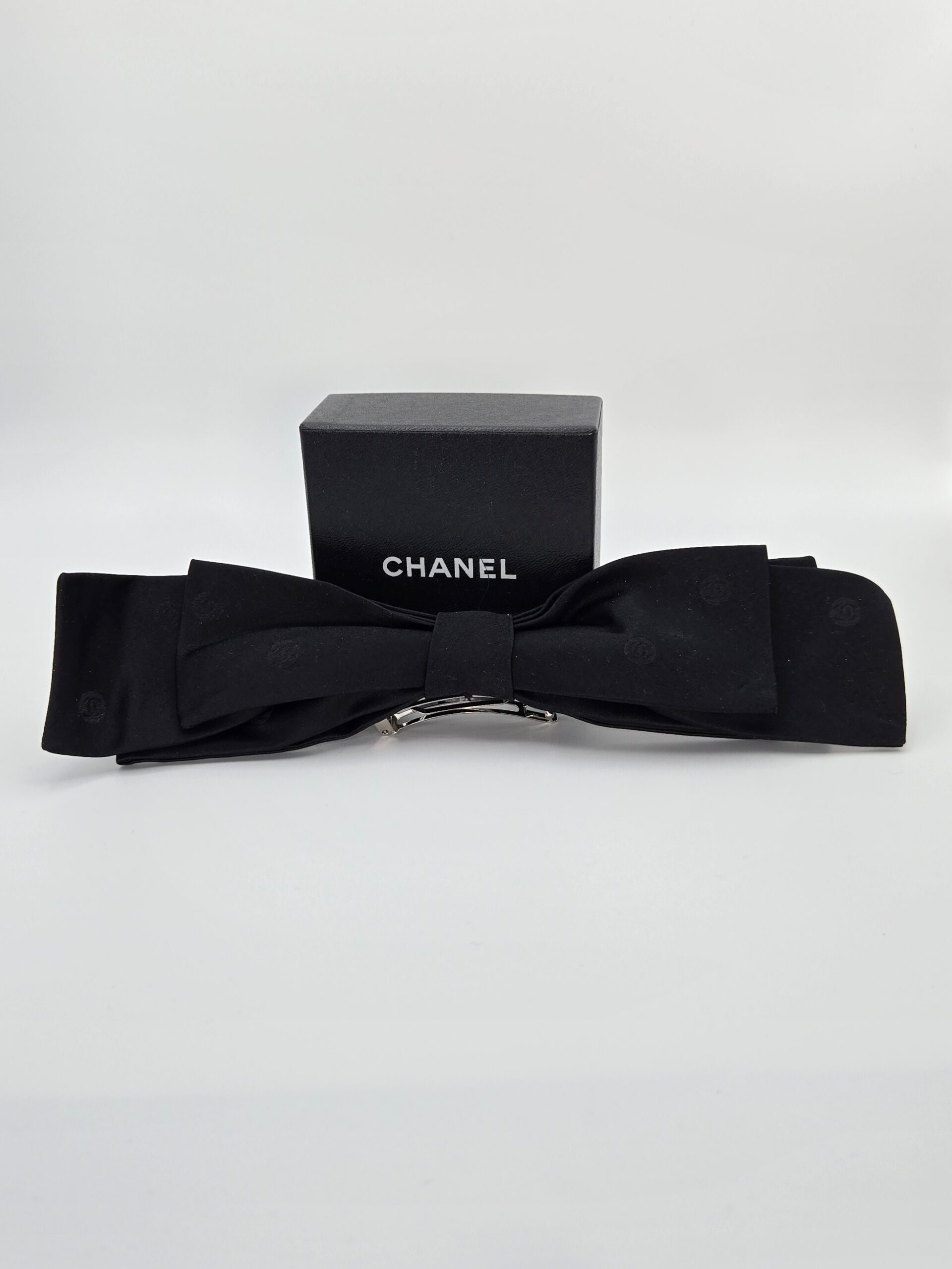 Chanel Silk Hair Bow – 20K