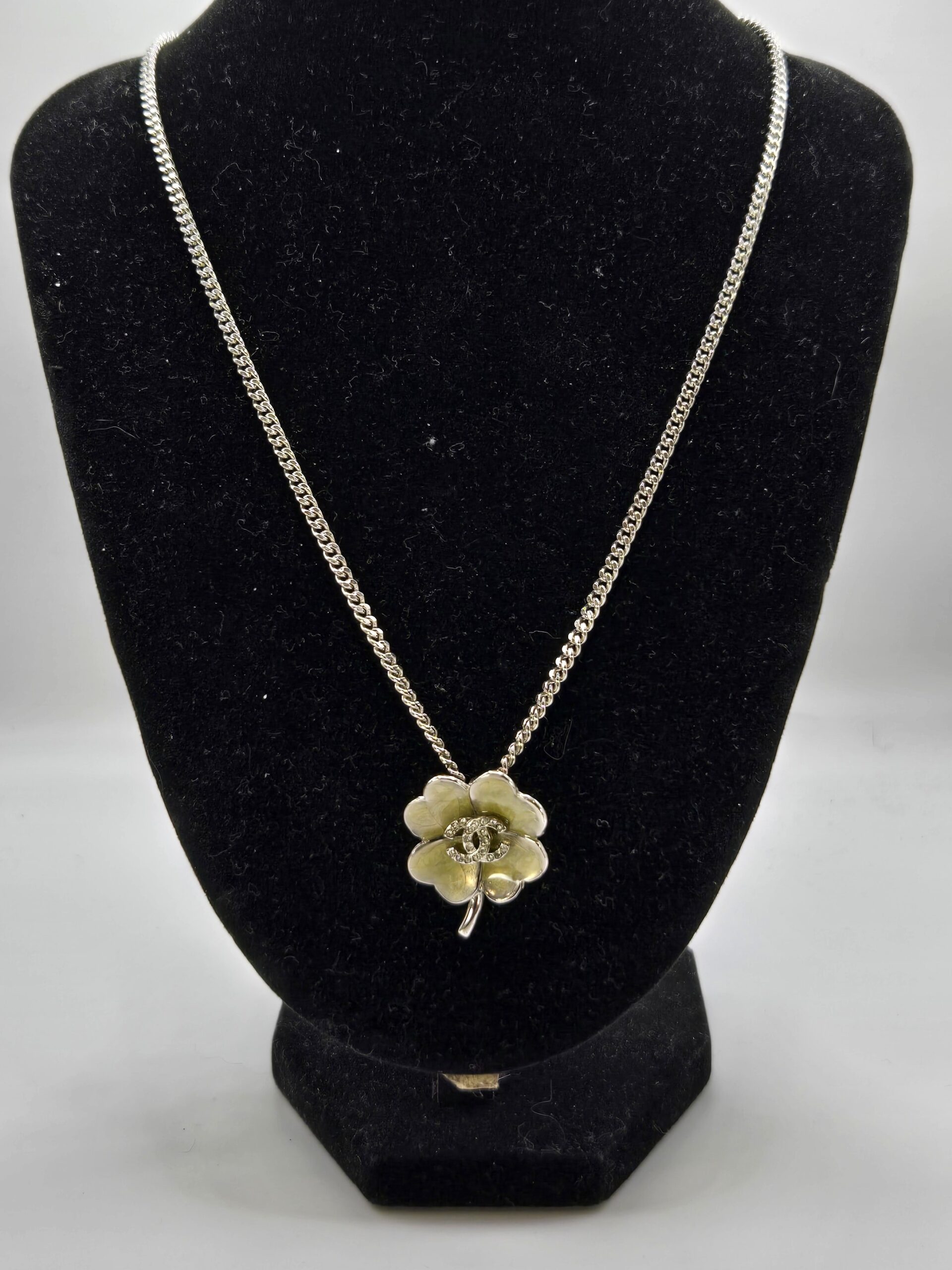 Chanel 04P Clover Necklace