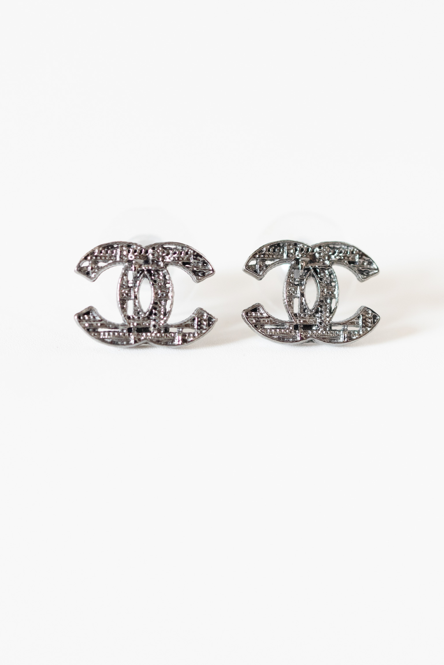 Chanel 13B Dark Grey Crystal CC Stud Earrings- 0.5″